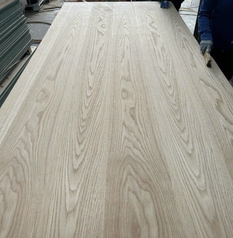 Veneer Sồi Trắng (White Oak)